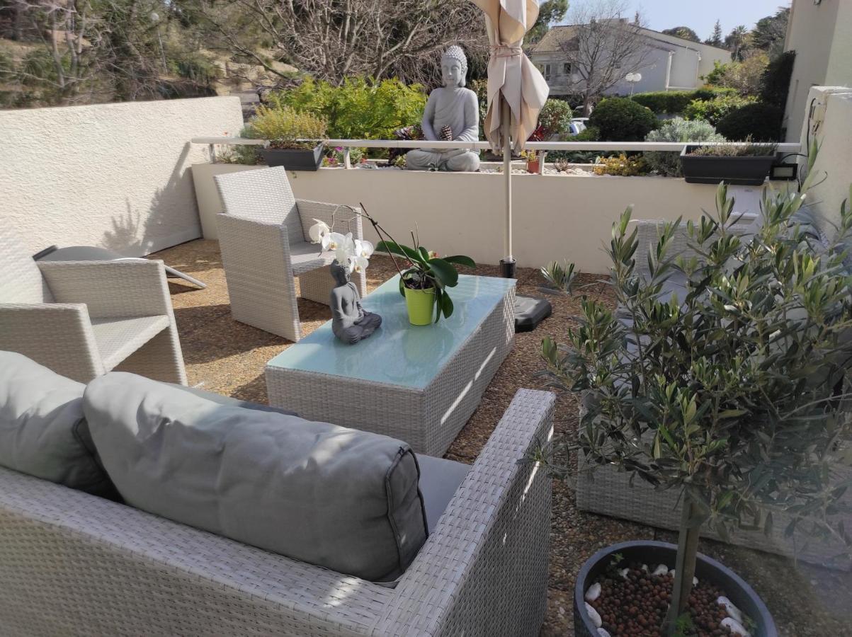 2 Pieces Avec Grande Terrasse Apartment La Ciotat Bagian luar foto