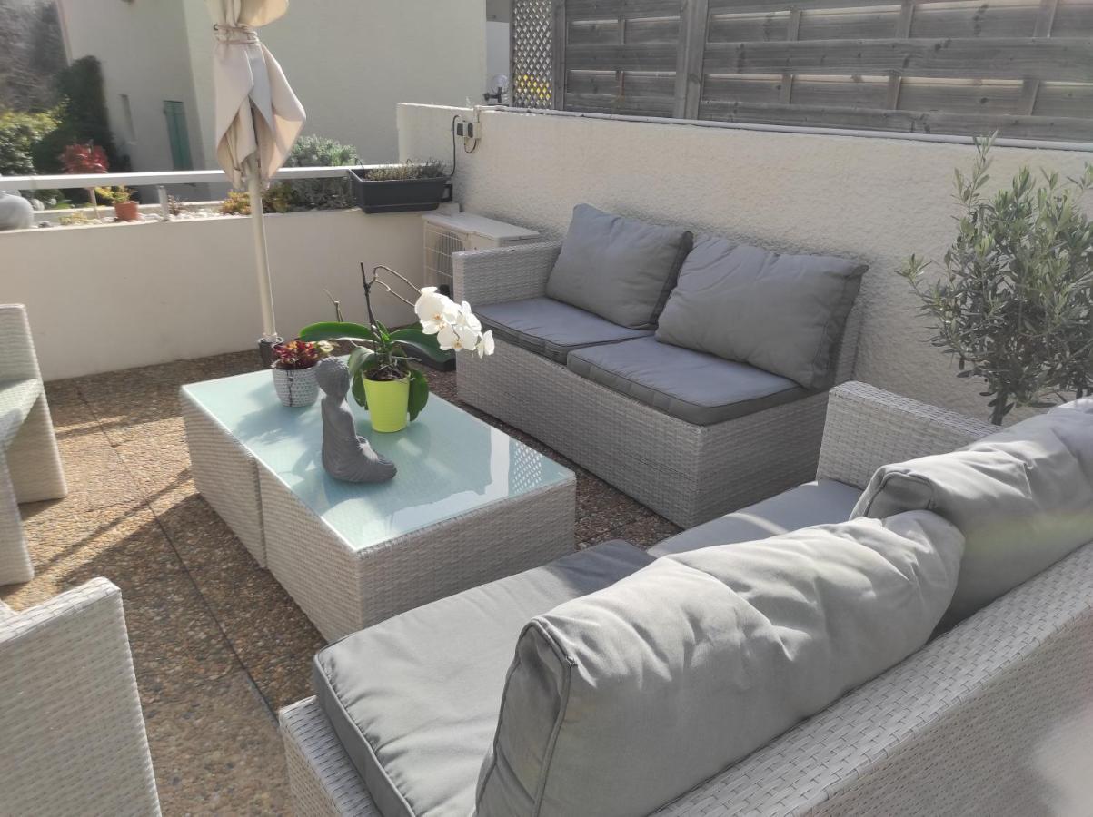 2 Pieces Avec Grande Terrasse Apartment La Ciotat Bagian luar foto